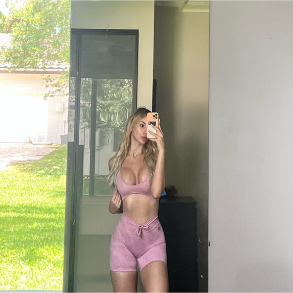 Oh yas fit workout set - Picture 1 of 4